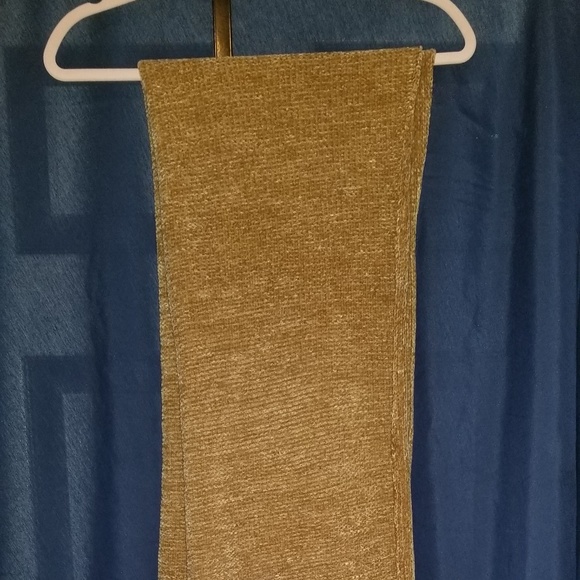 Beautiful Shawl  Fall - Picture 1 of 7